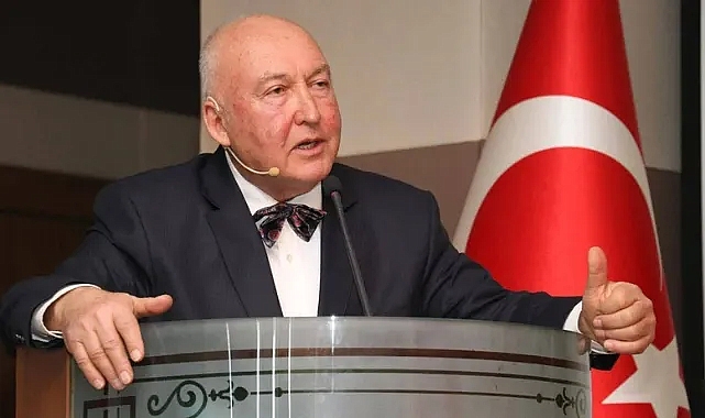 Prof. Ahmet Ercan, İstanbul'da destekleyeceği adayı açıkladı