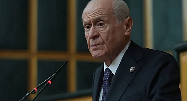 Bahçeli: 9 Eylül'e bir ve bütün halinde ulaşması CHP için demokratik bir fırsattır