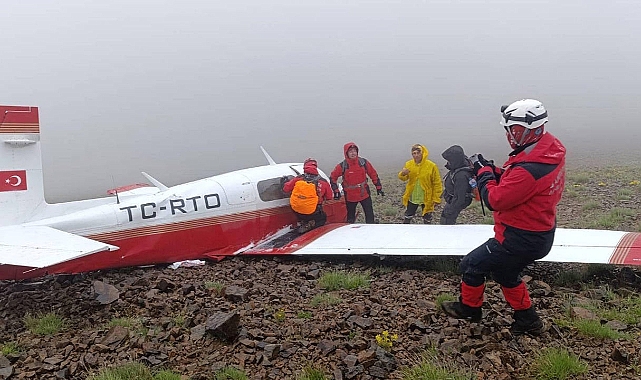 Rize'ye giderken düşen tek motorlu uçağın enkazına ulaşıldı: Pilot Demirci yaşamını yitirdi